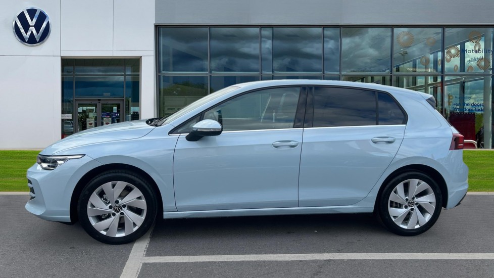 Used Volkswagen Golf 2025 for sale - 76328022: Photo 9