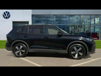 Used Volkswagen Tiguan 2024 for sale - 74092799: Photo