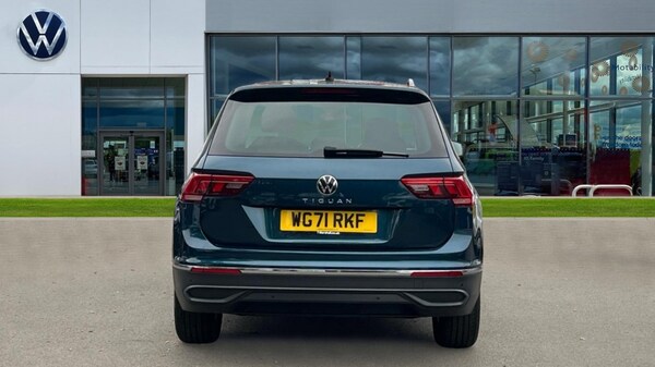 Used Volkswagen Tiguan 2022 for sale - 76104060: Photo 11