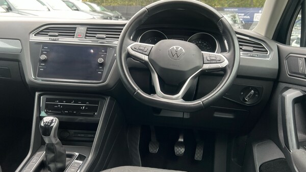 Used Volkswagen Tiguan 2022 for sale - 76104060: Photo 12