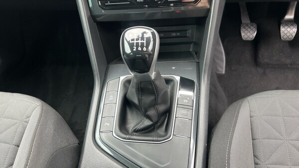 Used Volkswagen Tiguan 2022 for sale - 76104060: Photo 36