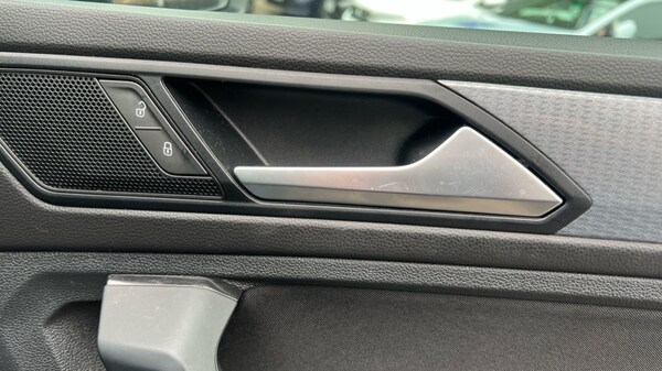 Used Volkswagen Tiguan 2022 for sale - 76104060: Photo 40