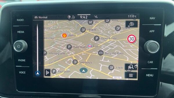 Used Volkswagen T-Roc 2025 for sale - 76328265: Photo 22