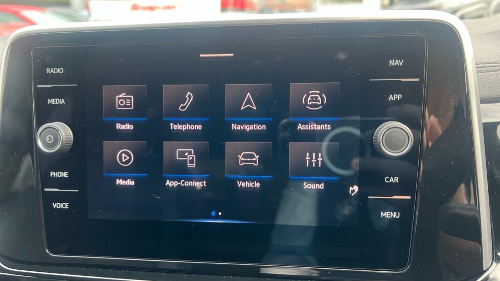 Used Volkswagen T-Roc 2025 for sale - 76328265: Photo 25