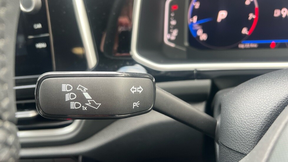 Used Volkswagen T-Roc 2025 for sale - 76328265: Photo 33