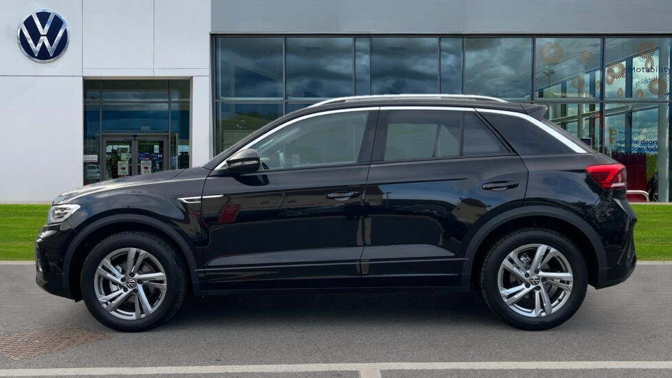 Used Volkswagen T-Roc 2025 for sale - 76328265: Photo 9