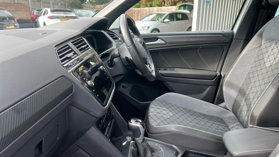 Used Volkswagen Tiguan 2023 for sale - 76025362: Photo 28