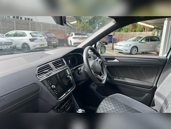 Used Volkswagen Tiguan 2023 for sale - 76025362: Photo