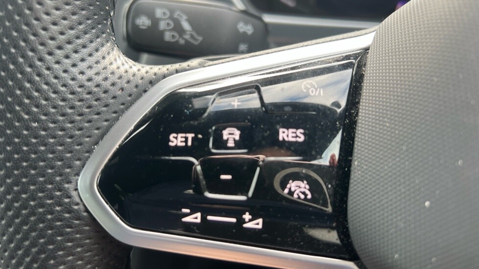Used Volkswagen Tiguan 2023 for sale - 76025362: Photo 30