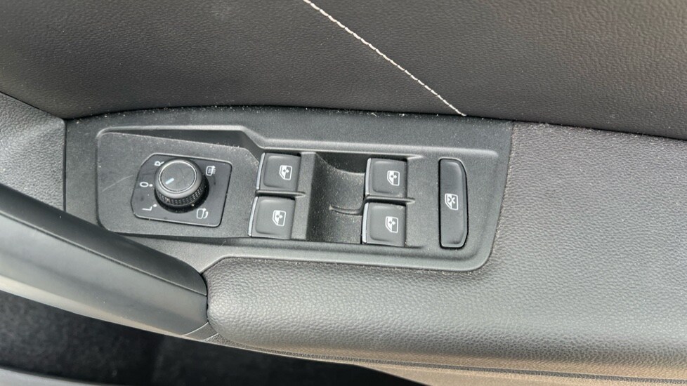 Used Volkswagen Tiguan 2023 for sale - 76025362: Photo 37