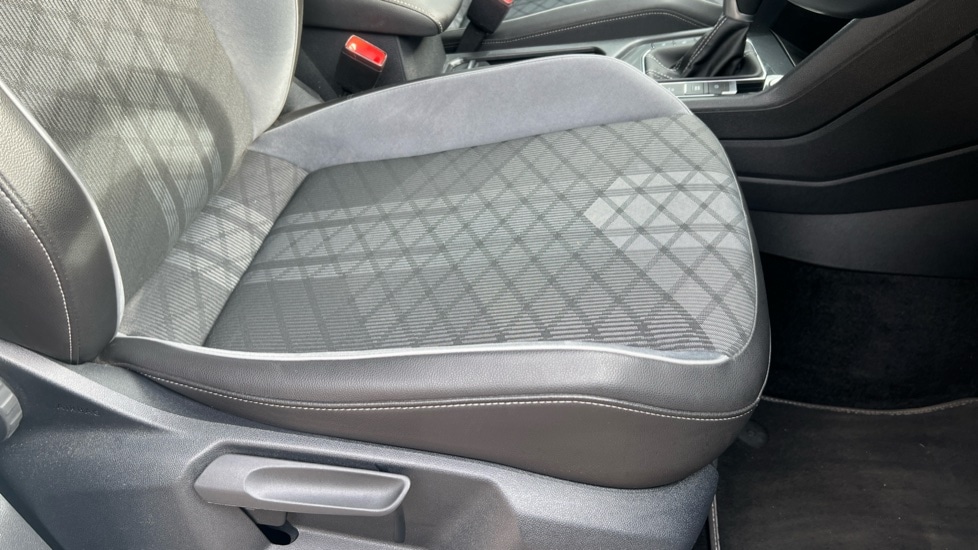 Used Volkswagen Tiguan 2023 for sale - 76025362: Photo 39