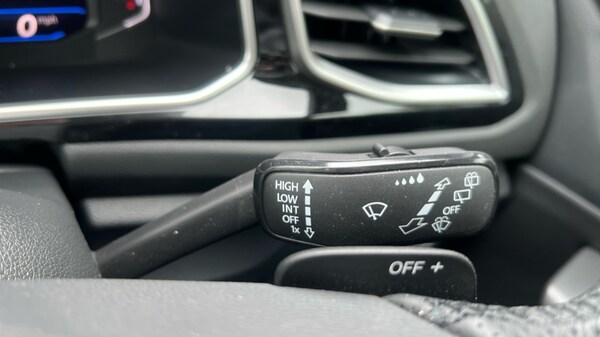 Used Volkswagen T-Roc 2025 for sale - 75495602: Photo 30