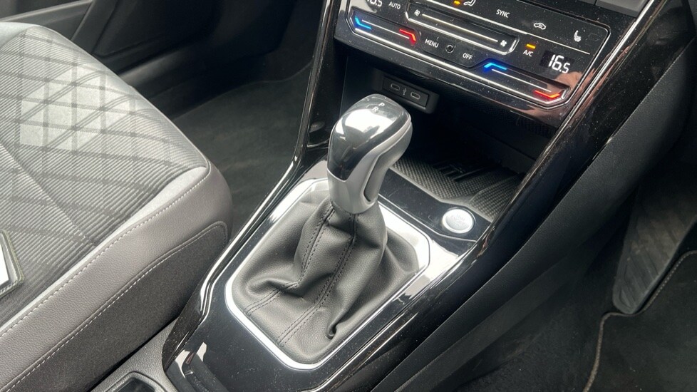 Vehicle 33