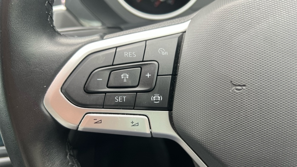 Used Volkswagen Tiguan 2022 for sale - 76447307: Photo 31