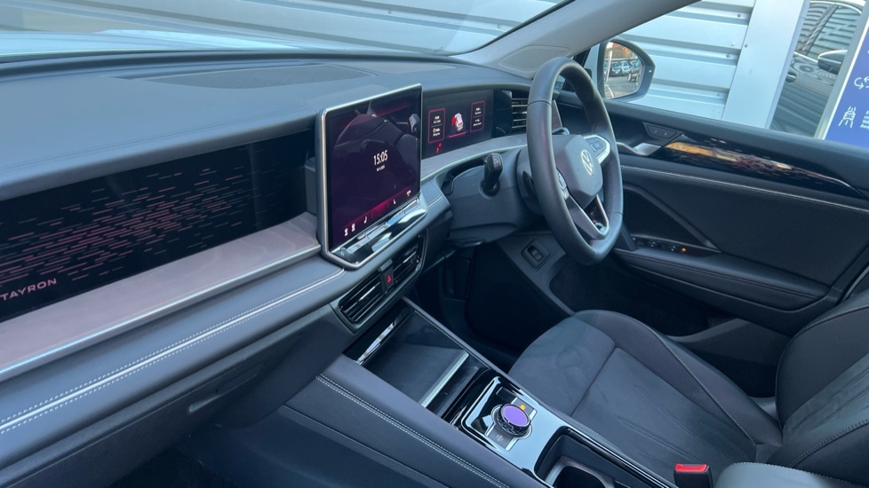 Used Volkswagen Touran 2025 for sale - 76684306: Photo 2