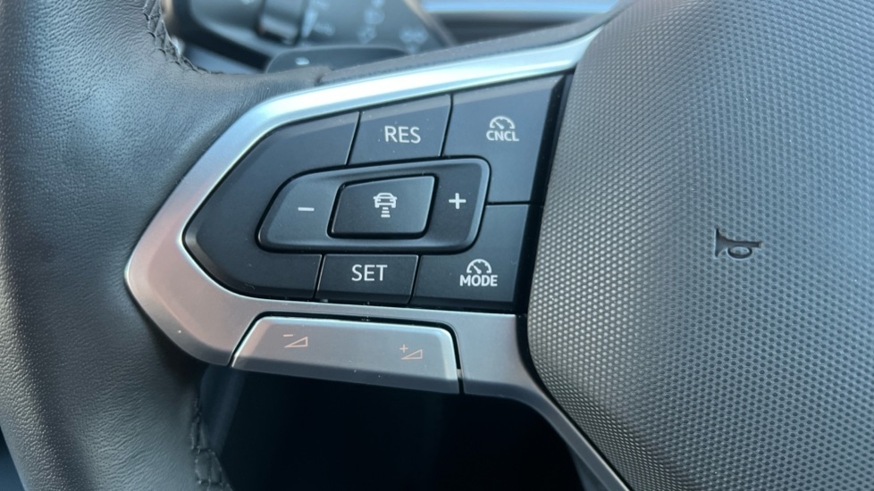 Used Volkswagen Touran 2025 for sale - 76684306: Photo 31