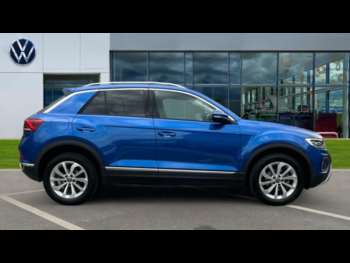 Used Volkswagen T-Roc 2024 for sale - 74932718: Photo