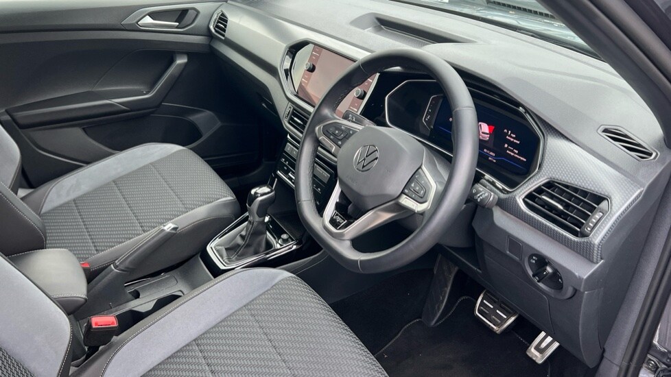 Used Volkswagen T-Cross 2023 for sale - 76539969: Photo 6