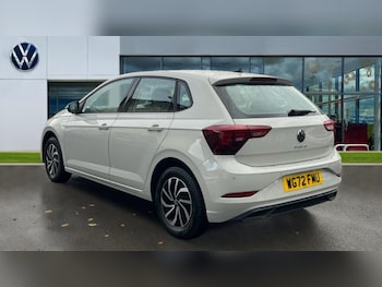 Used Volkswagen Polo 2022 for sale - 76602949: Photo