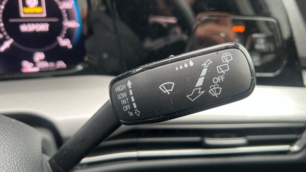 Used Volkswagen Golf 2025 for sale - 75522271: Photo 32