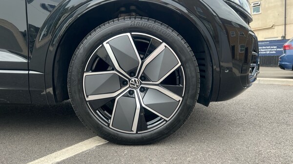 Used Volkswagen Touareg 2025 for sale - 75595723: Photo 20