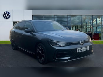 Volkswagen - Passat