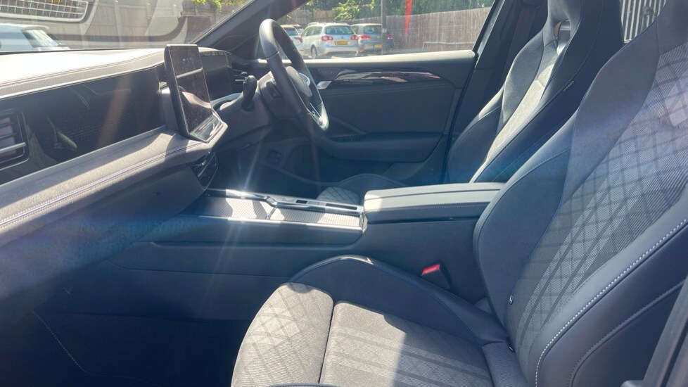 Vehicle 28