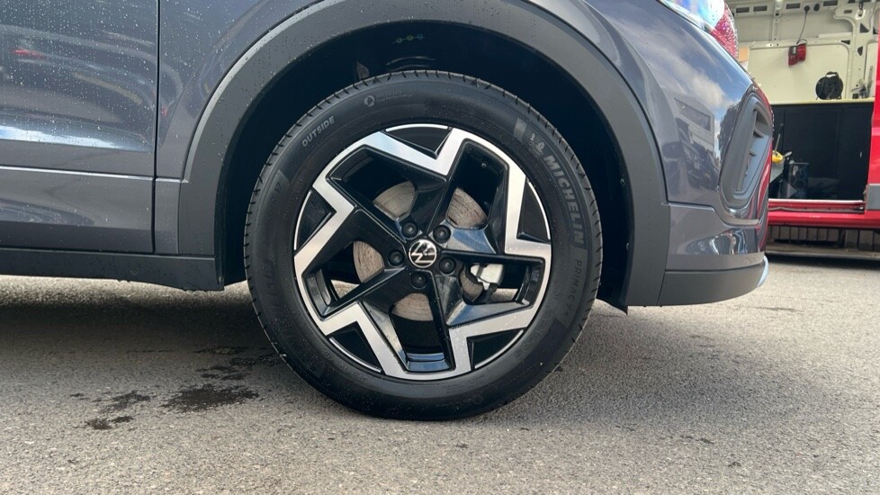 Used Volkswagen T-Cross 2025 for sale - 76593792: Photo 18