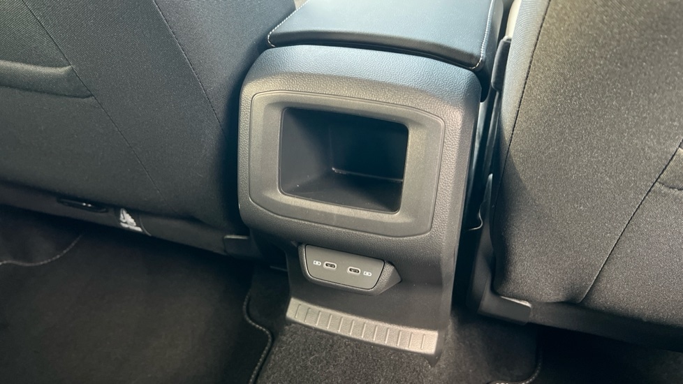 Used Volkswagen T-Cross 2025 for sale - 76593792: Photo 34