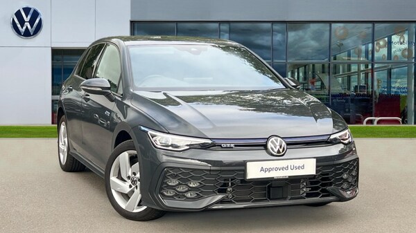 Used Volkswagen Golf 2025 for sale - 75522094: Photo 1