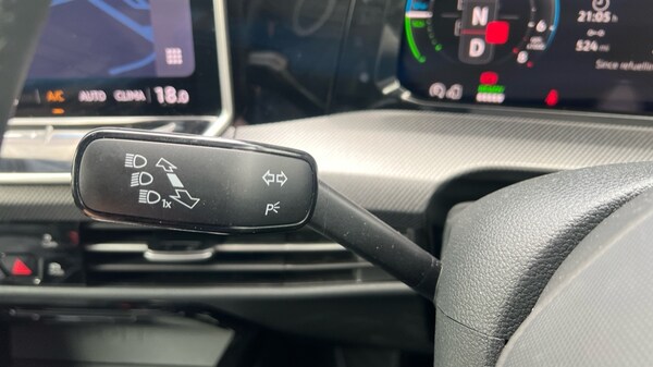 Used Volkswagen Golf 2025 for sale - 75522094: Photo 33