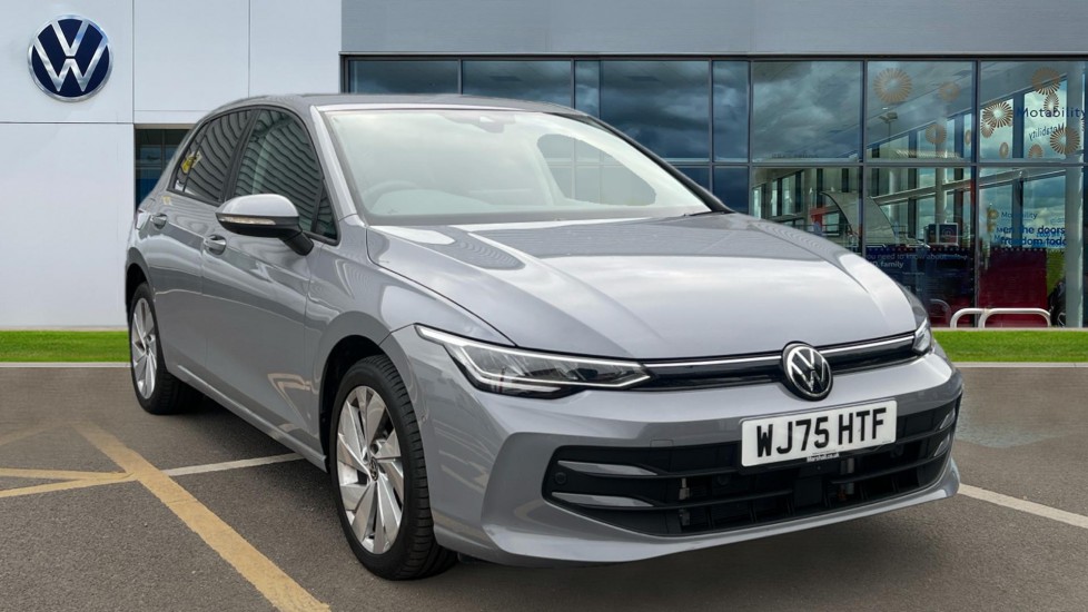 Used Volkswagen Golf 2025 for sale - 76328257: Photo 1