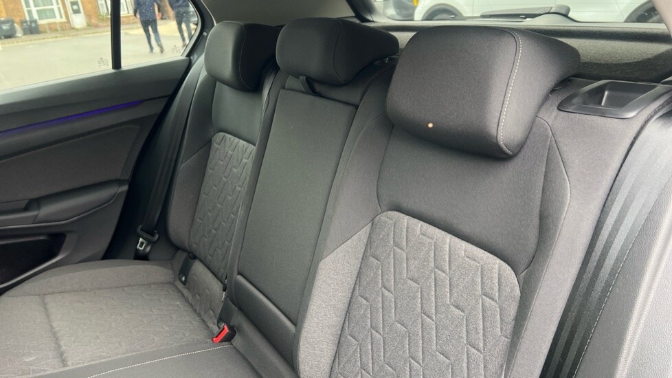 Used Volkswagen Golf 2025 for sale - 76328257: Photo 15