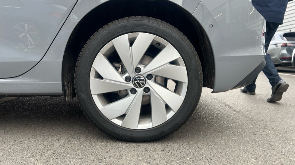 Used Volkswagen Golf 2025 for sale - 76328257: Photo 19