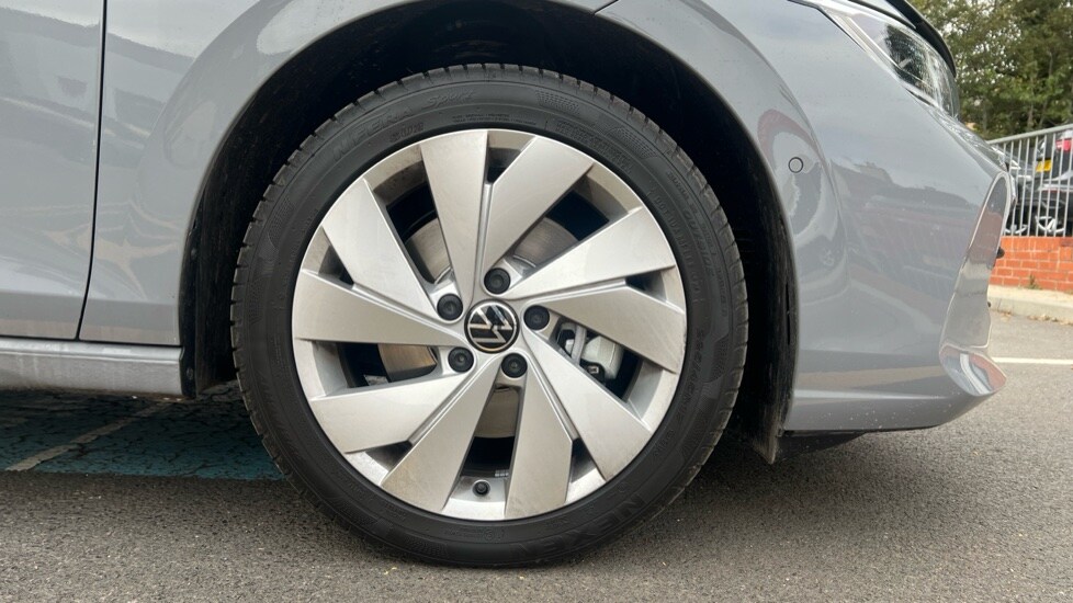 Used Volkswagen Golf 2025 for sale - 76328257: Photo 20