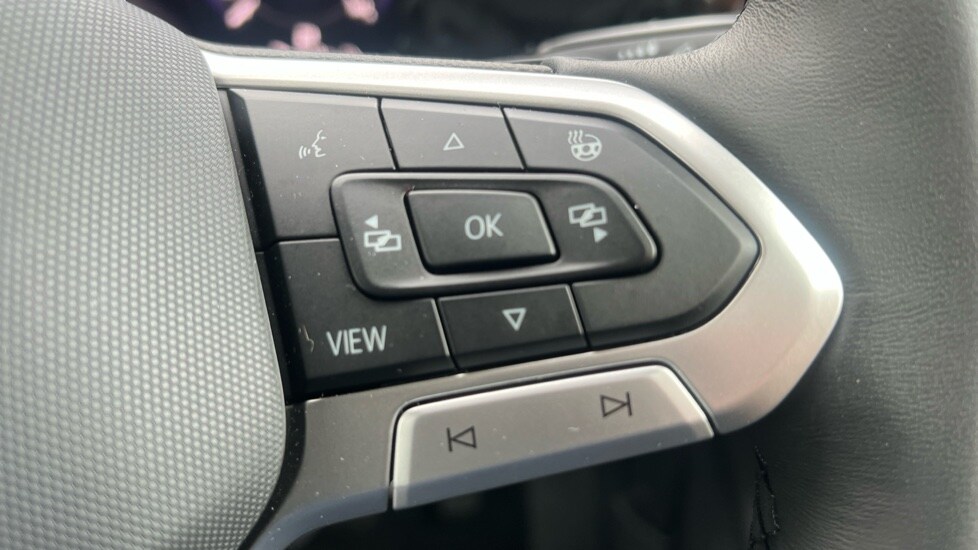 Used Volkswagen Golf 2025 for sale - 76328257: Photo 30