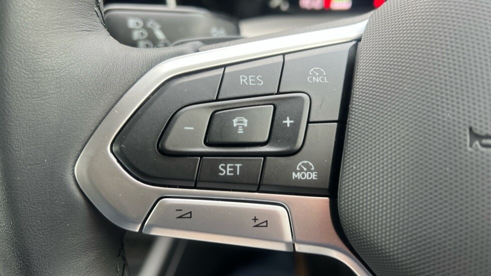 Used Volkswagen Golf 2025 for sale - 76328257: Photo 31