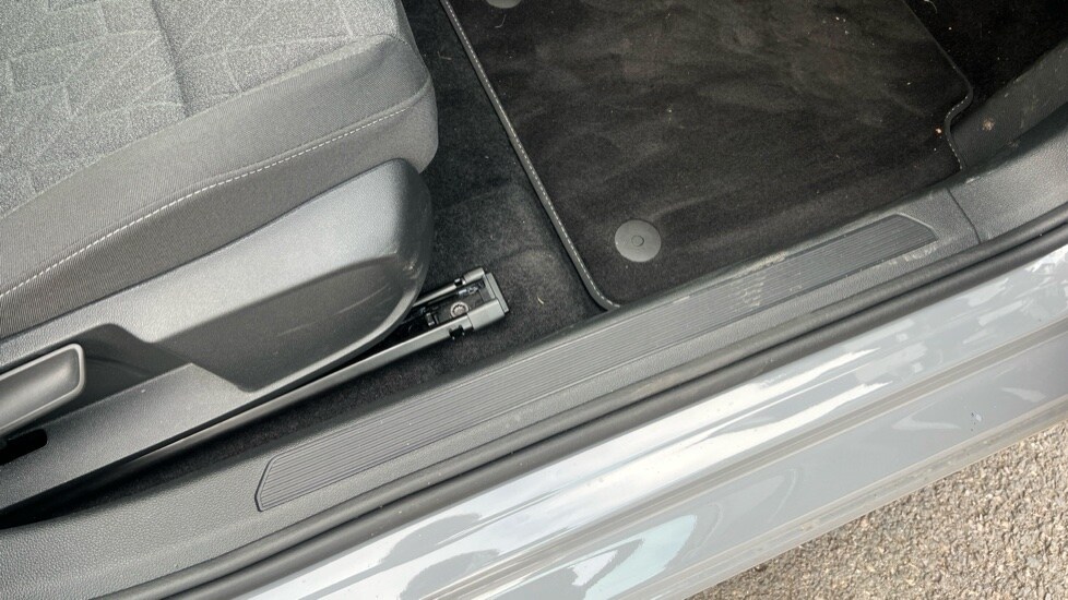 Used Volkswagen Golf 2025 for sale - 76328257: Photo 39