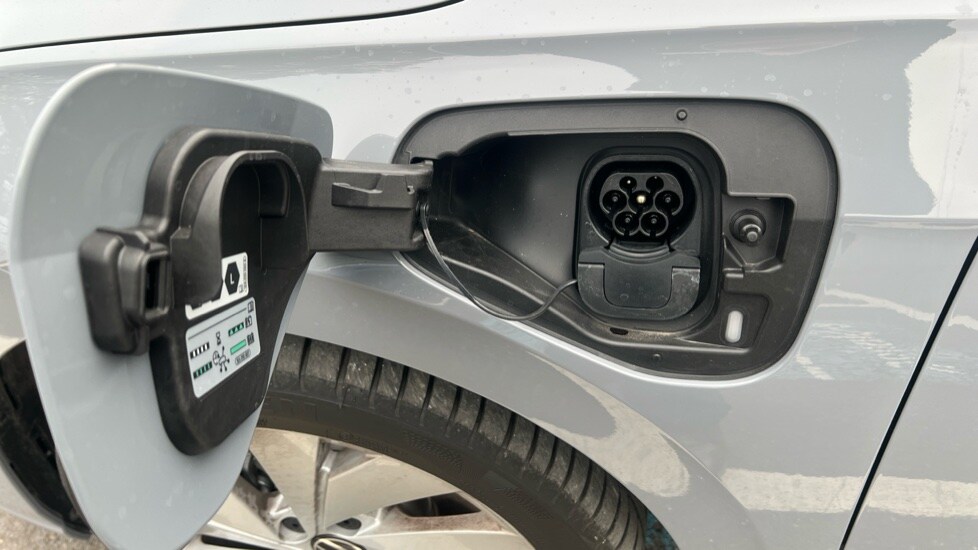 Used Volkswagen Golf 2025 for sale - 76328257: Photo 40