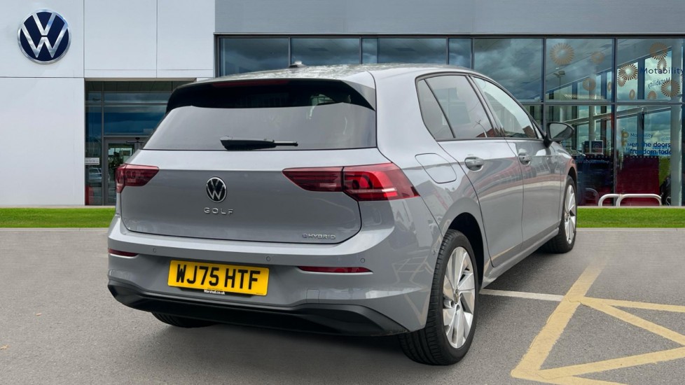 Used Volkswagen Golf 2025 for sale - 76328257: Photo 8