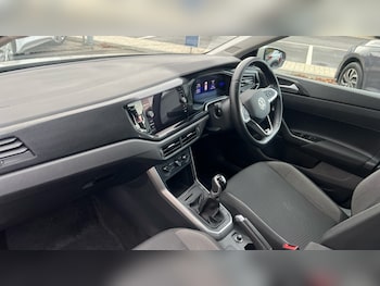 Used Volkswagen Polo 2023 for sale - 76372937: Photo