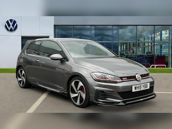 Used Volkswagen Golf 2019 for sale - 75547533: Photo