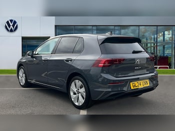Used Volkswagen Golf 2024 for sale - 75796821: Photo