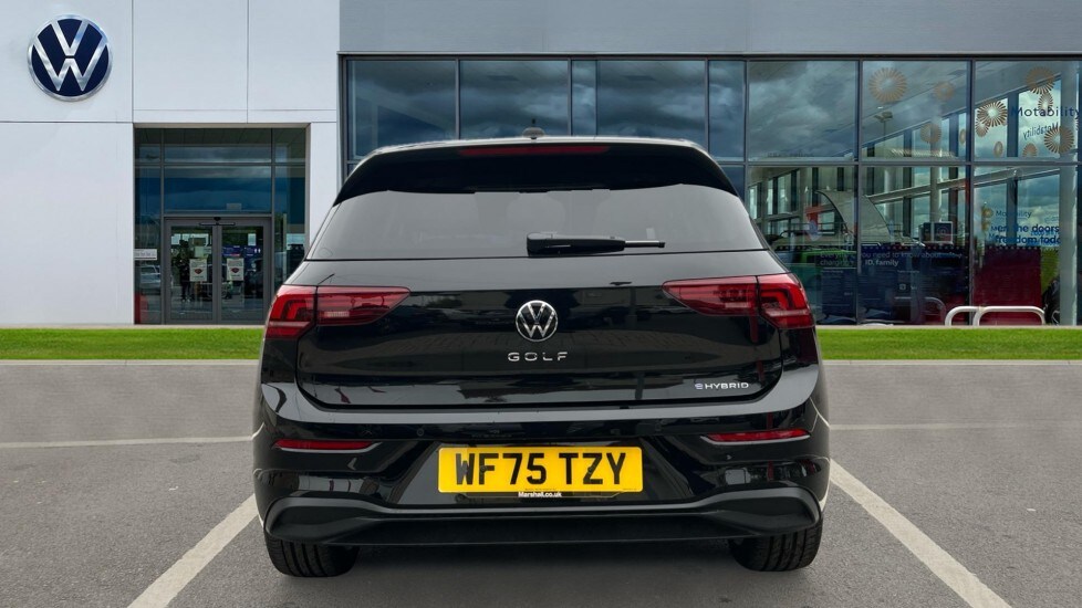 Used Volkswagen Golf 2025 for sale - 76328180: Photo 11