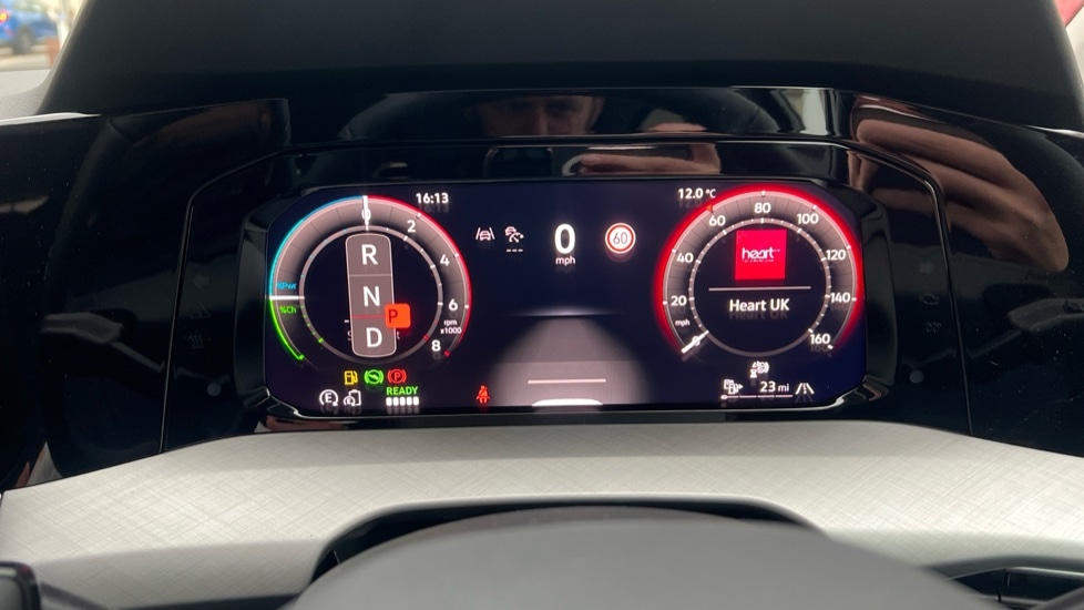 Used Volkswagen Golf 2025 for sale - 76328180: Photo 14