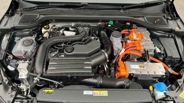 Used Volkswagen Golf 2025 for sale - 76328180: Photo 17