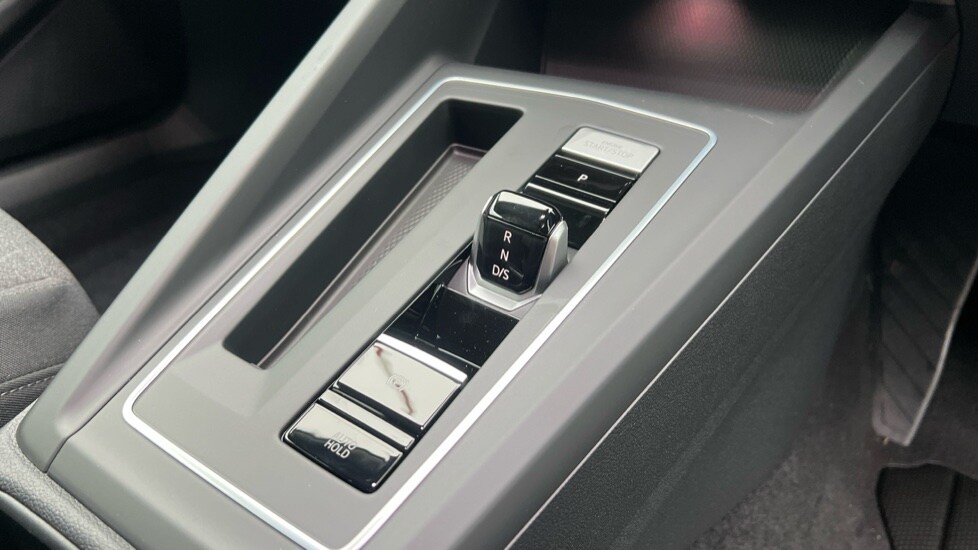 Used Volkswagen Golf 2025 for sale - 76328180: Photo 36