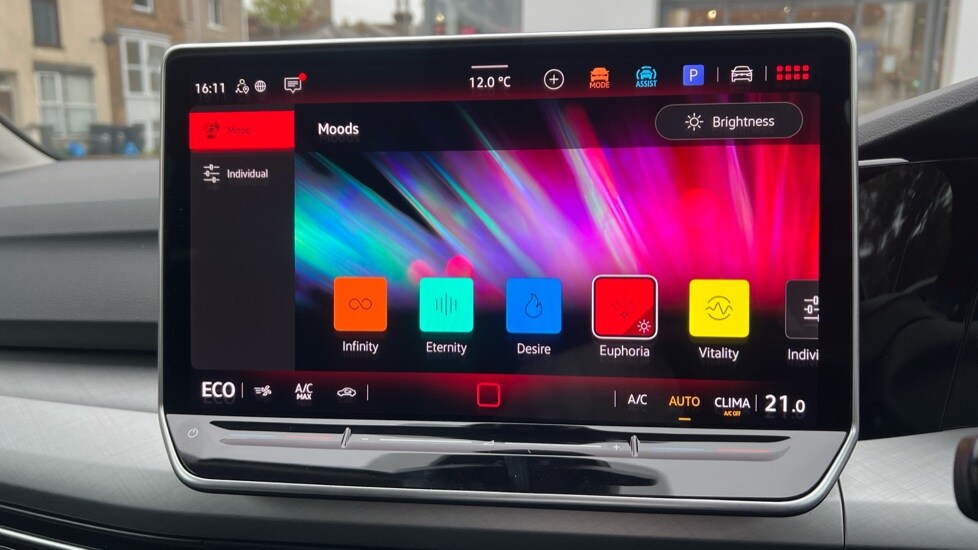 Used Volkswagen Golf 2025 for sale - 76328180: Photo 50