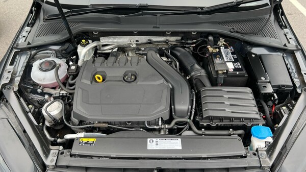Used Volkswagen Golf 2019 for sale - 76112059: Photo 17