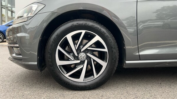 Used Volkswagen Golf 2019 for sale - 76112059: Photo 18